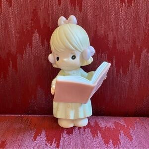 Precious Moments “A Collection Of Precious Moments” EUC